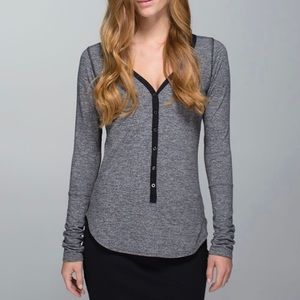 Lululemon Awesoma Henley